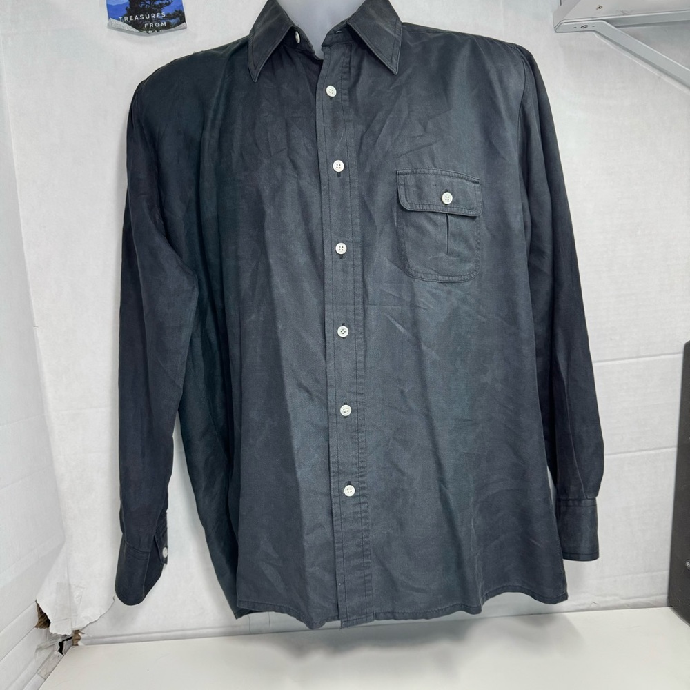 Briggs vintage men’s large l silk shirt, black Chinese 100% silk shirt.
